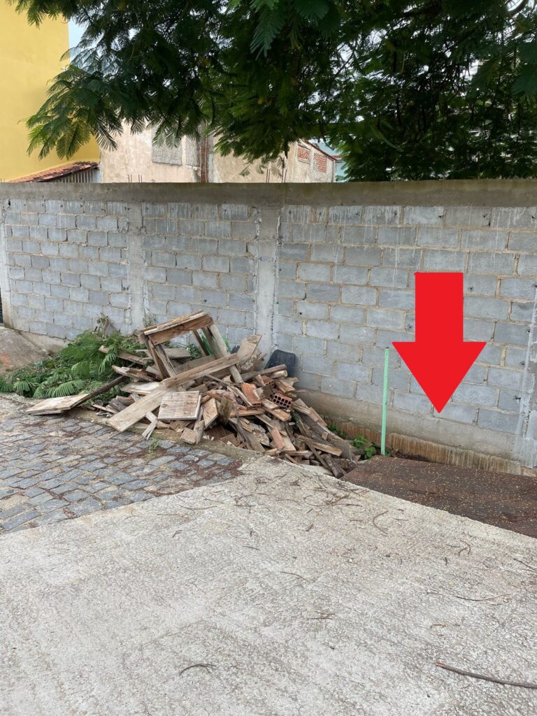 2-768x1024 Do Lado de Fora do Latão: Quando a Boa Vizinhança Não Faz Parte da Rotina