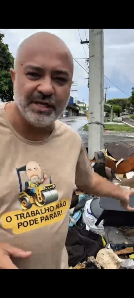 WhatsApp-Image-2026-01-06-at-07.49.53-461x1024 Entulho nas Calçadas: Falta de Consciência e a Conta Que Sempre Sobra Para todos os Moradores