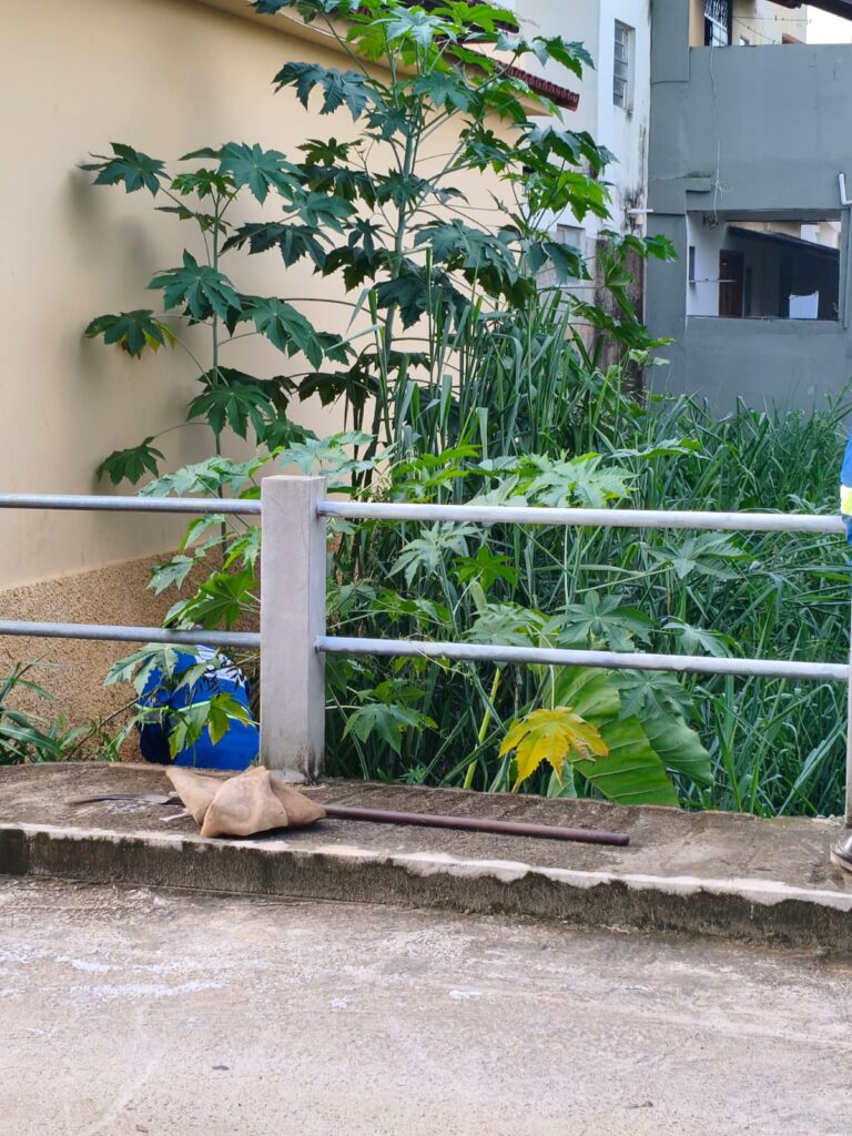 WhatsApp-Image-2026-01-26-at-08.01.29-768x1024 Programa Limpa Rio fazendo sua parte no Córrego Soledade, mas a população precisa colaborar