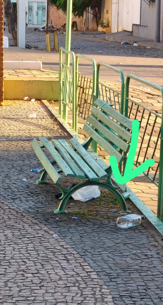 WhatsApp-Image-2026-02-01-at-08.11.36-2-550x1024 Pracinha da Bíblia: Reunião Tem, Foto Tem, Post Tem. Solução Mesmo, Ainda Não.